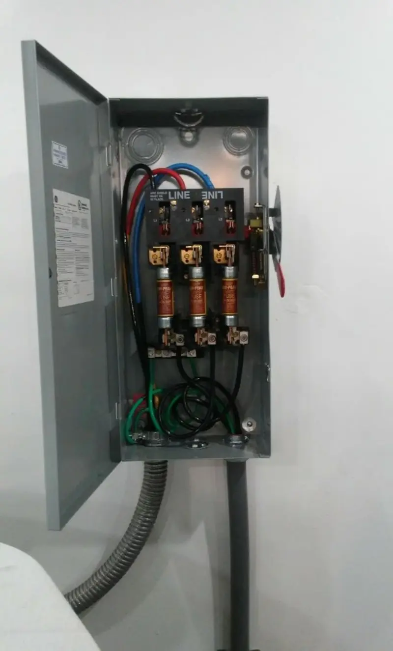 Three-phase disconnect switch installed for Electrical Wiring & Rewiring in Parowan